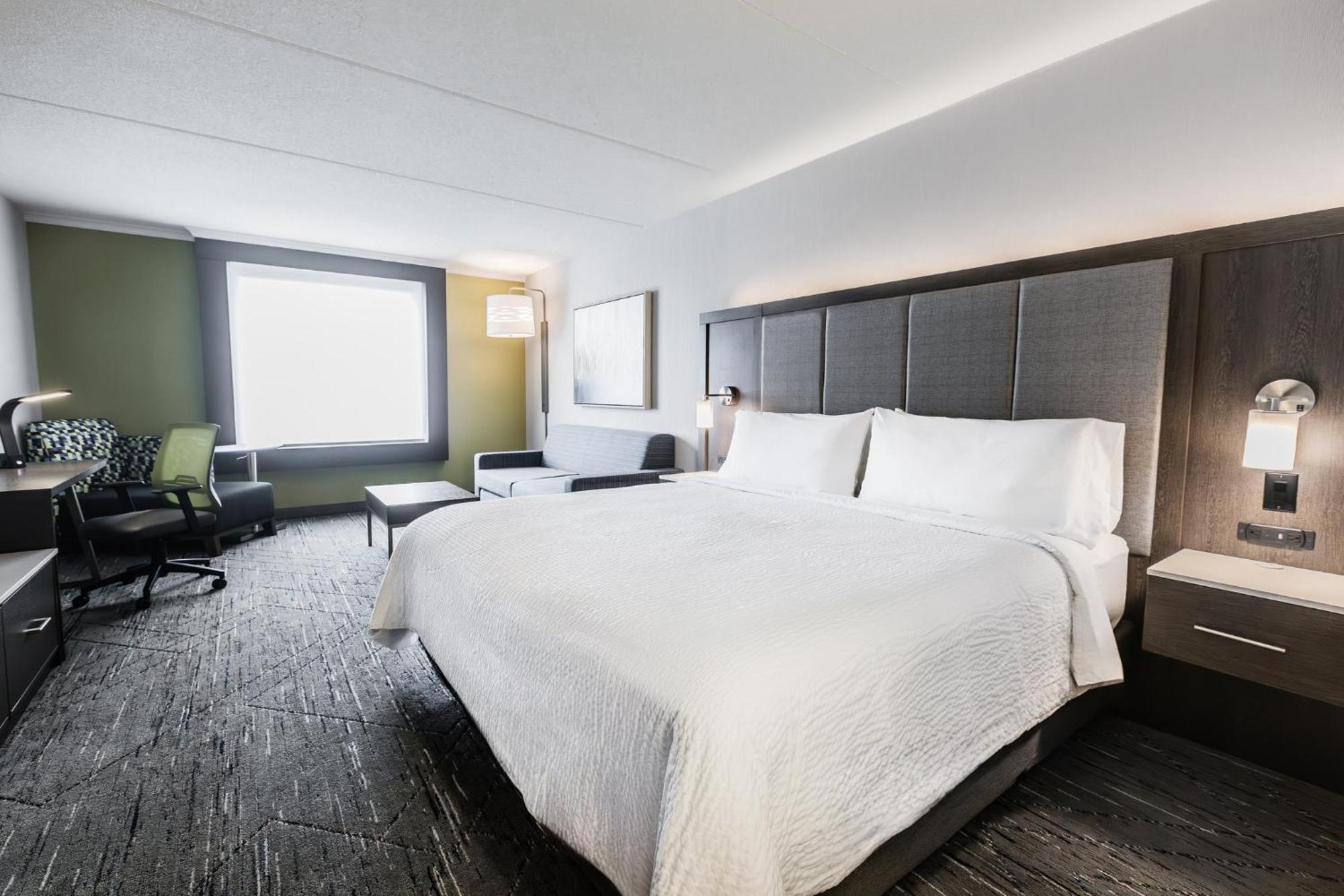 Holiday Inn Express & Suites - Toronto Airport South By Ihg Экстерьер фото